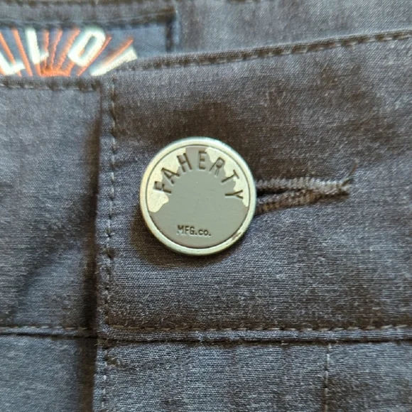 Faherty  Men's Charcoal Flat-Front All Day Shorts - Picture 7 of 10